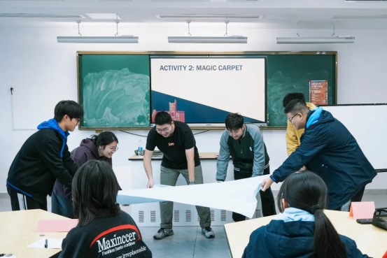 全球录取进行时  诺大马来西亚校区录取抵达！首位学子开启马来新航线！